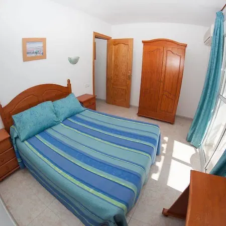 Rurales Santos * Benajarafe